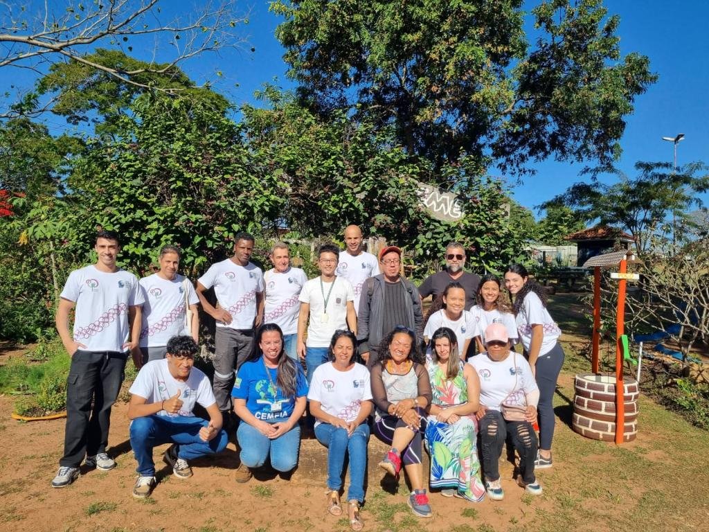 Projeto Cemeia recebe alunos do IFSP Bauru e promove educação sustentável e solidária