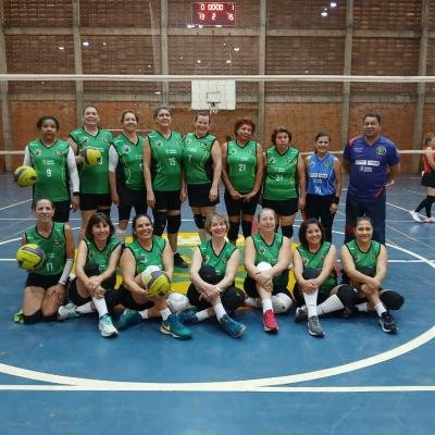 Somos Vôlei Bauru vence quatro jogos e chega a 37 vitórias no ano