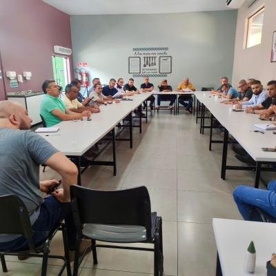 Sedecon participa de reunião com empresários do Distrito Industrial II