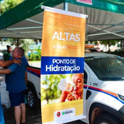 Defesa Civil instala ponto de hidratação na Praça Rui Barbosa